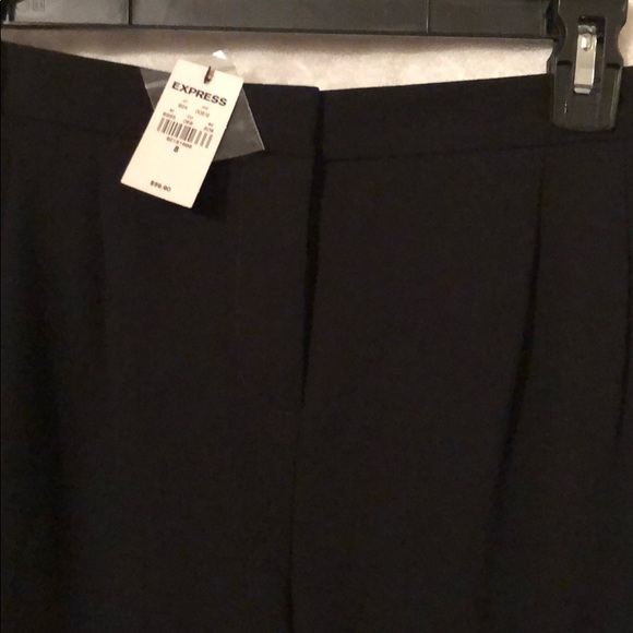 Express - Picture 3 of 3